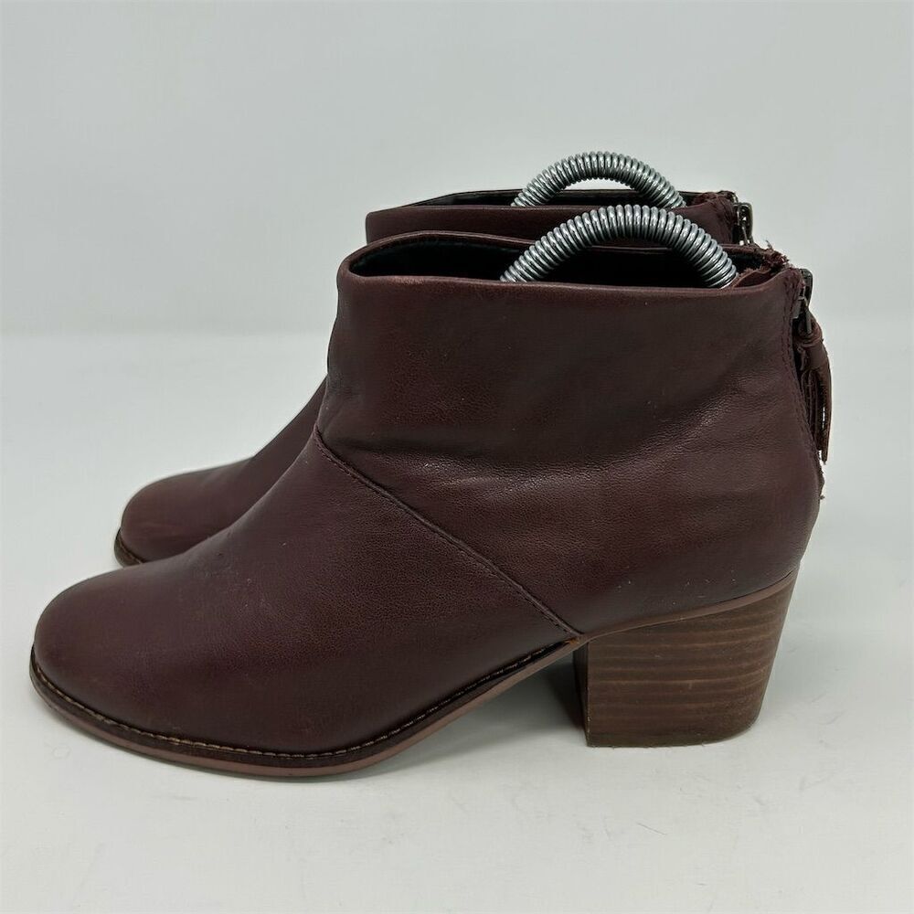 TOMS Leila Burgundy Red Leather Heel Ankle Booties Size 8 Back Zip Tassel - Picture 6 of 12